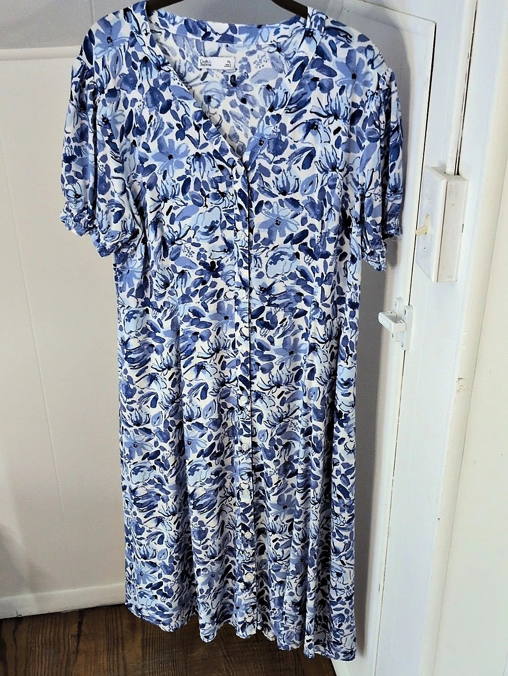 Croft & Barrow Floral Midi Dress in Blue & White Size PL